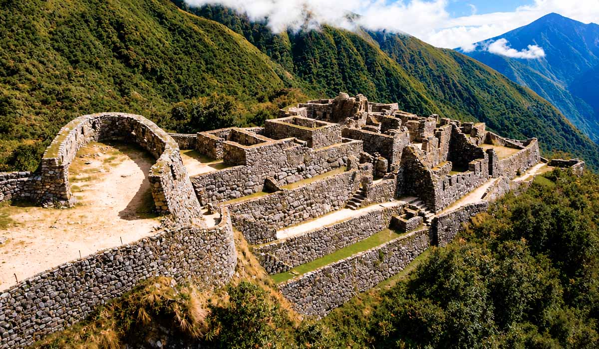 Ruines du Machu Picchu sur le Chemin de Inca